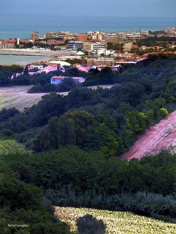 Terrazza Sul Mare Bed & Breakfast Fano Exterior photo