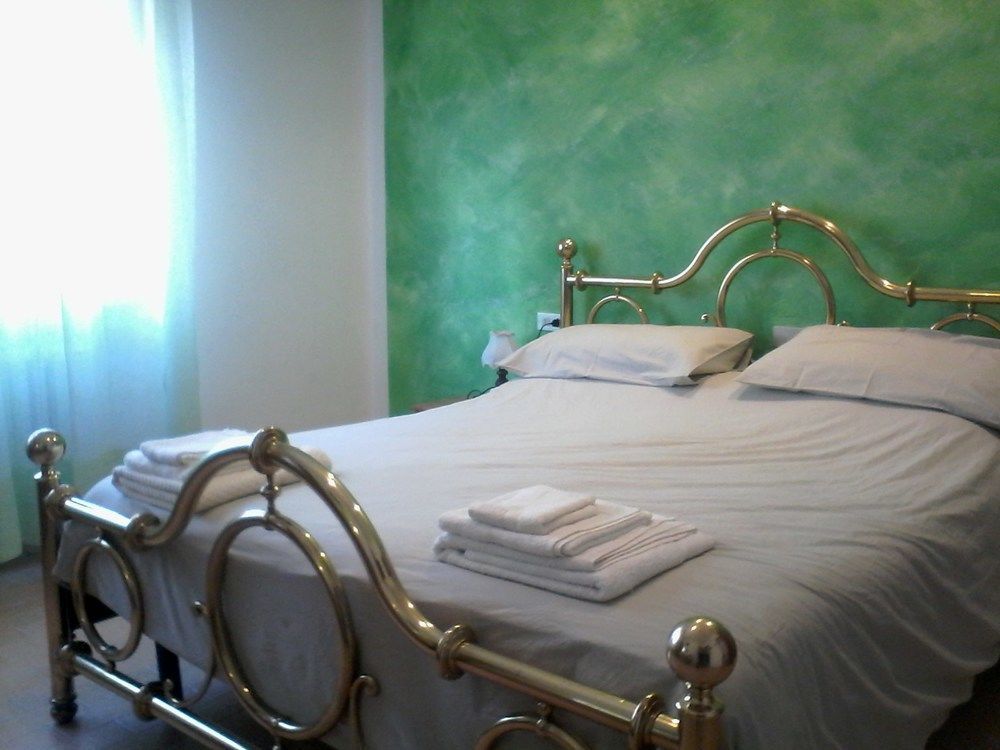 Terrazza Sul Mare Bed & Breakfast Fano Exterior photo